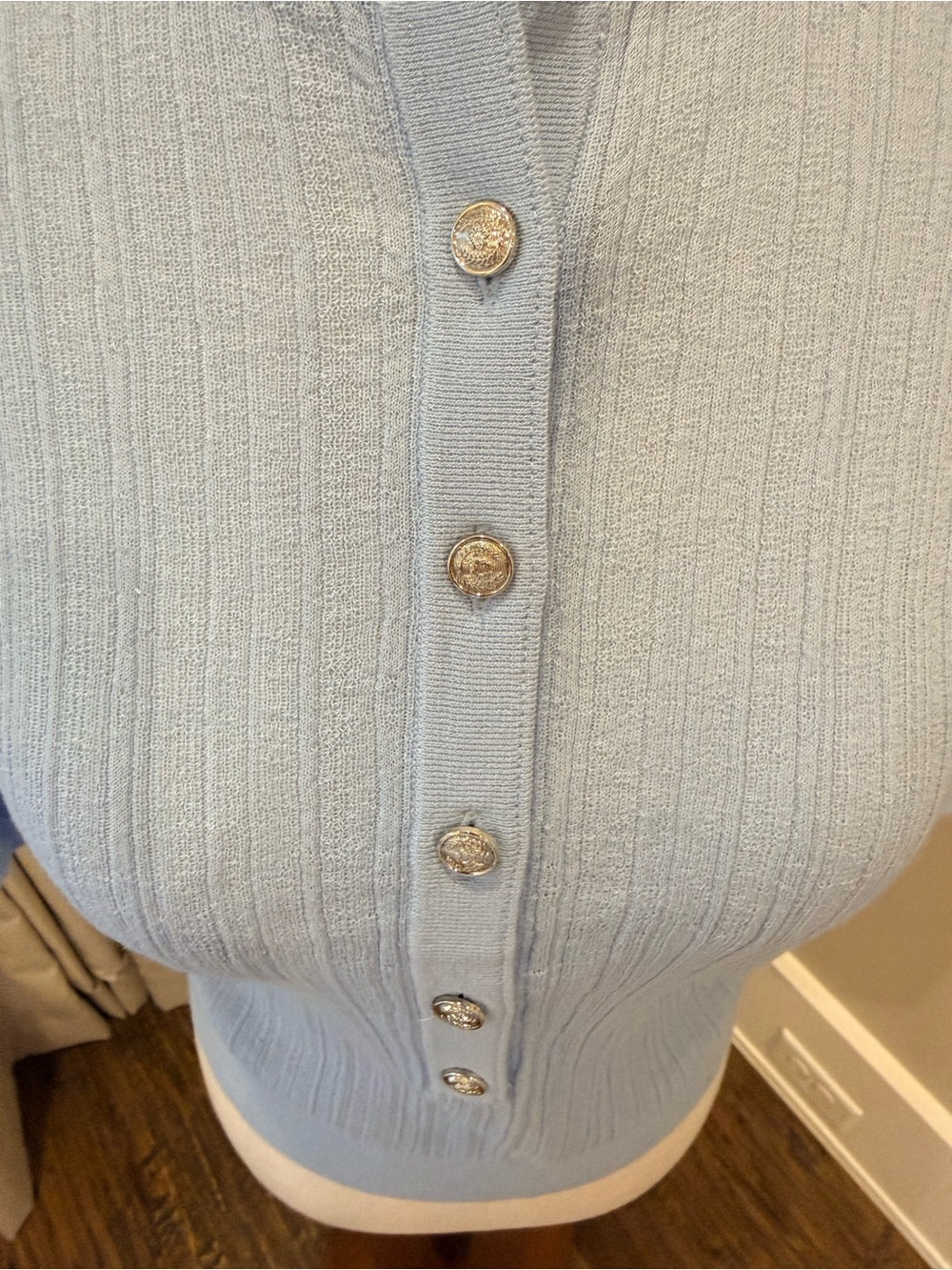 NWT Ann Taylor Light Blue Short-Sleeve Ribbed Button Front Women's Top! - Picture 3 of 5